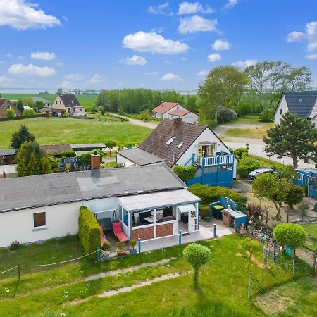 Дом отдыха Schoener In Poel In Strandnaehe