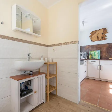 Schoener In Poel In Strandnaehe Fahrdorf (Mecklenburg-Vorpommern)