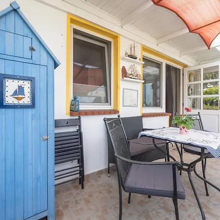 Schoener In Poel In Strandnaehe Дом отдыха